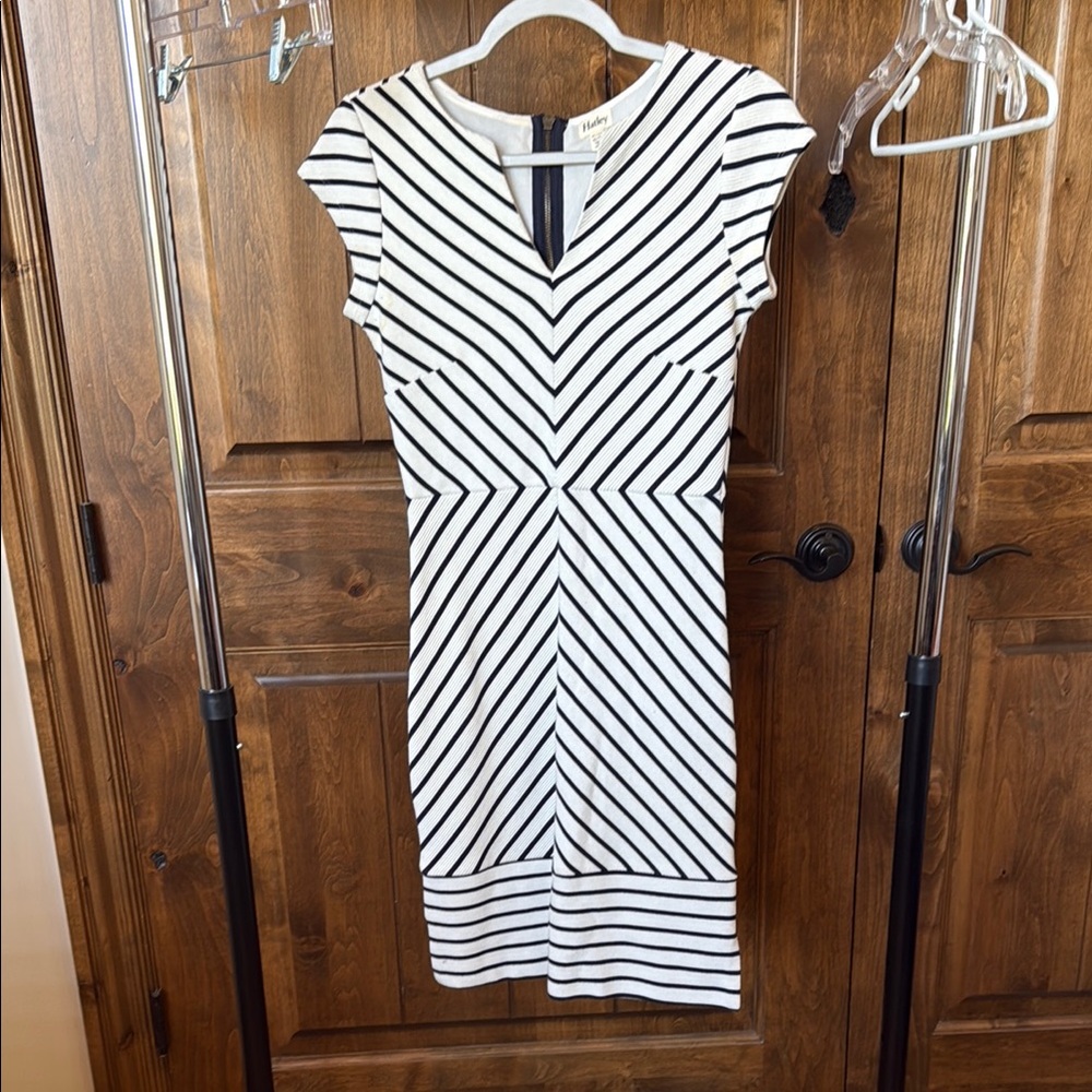 Hatley Striped Black and White Bodycon dress (size xs)